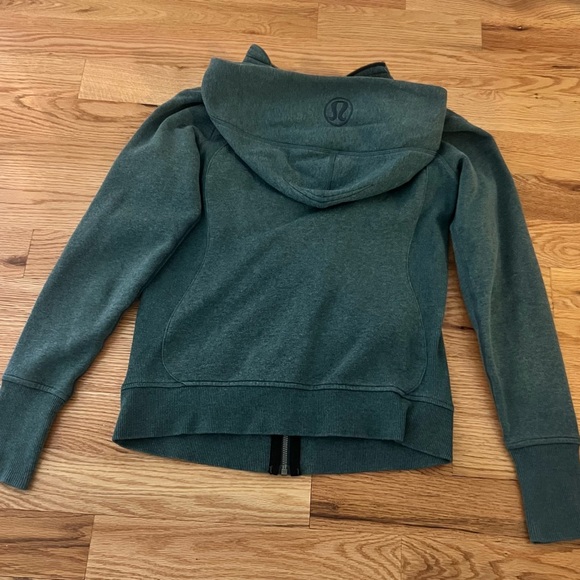 Lululemon Zip Up Size 6 - Picture 2 of 5